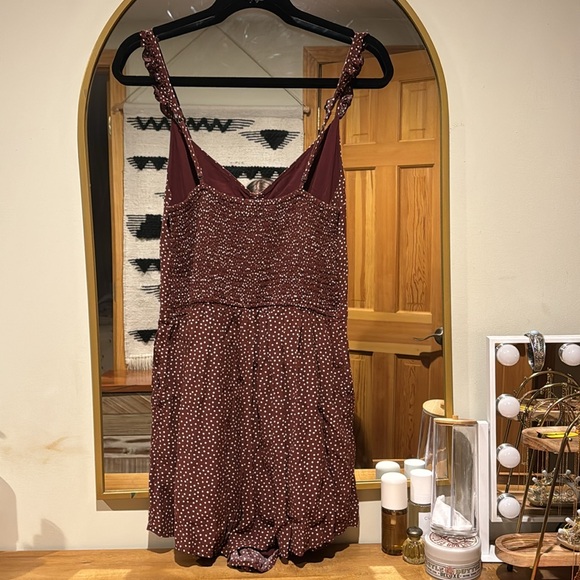 Abercrombie and Fitch Cutout Romper - Picture 2 of 3
